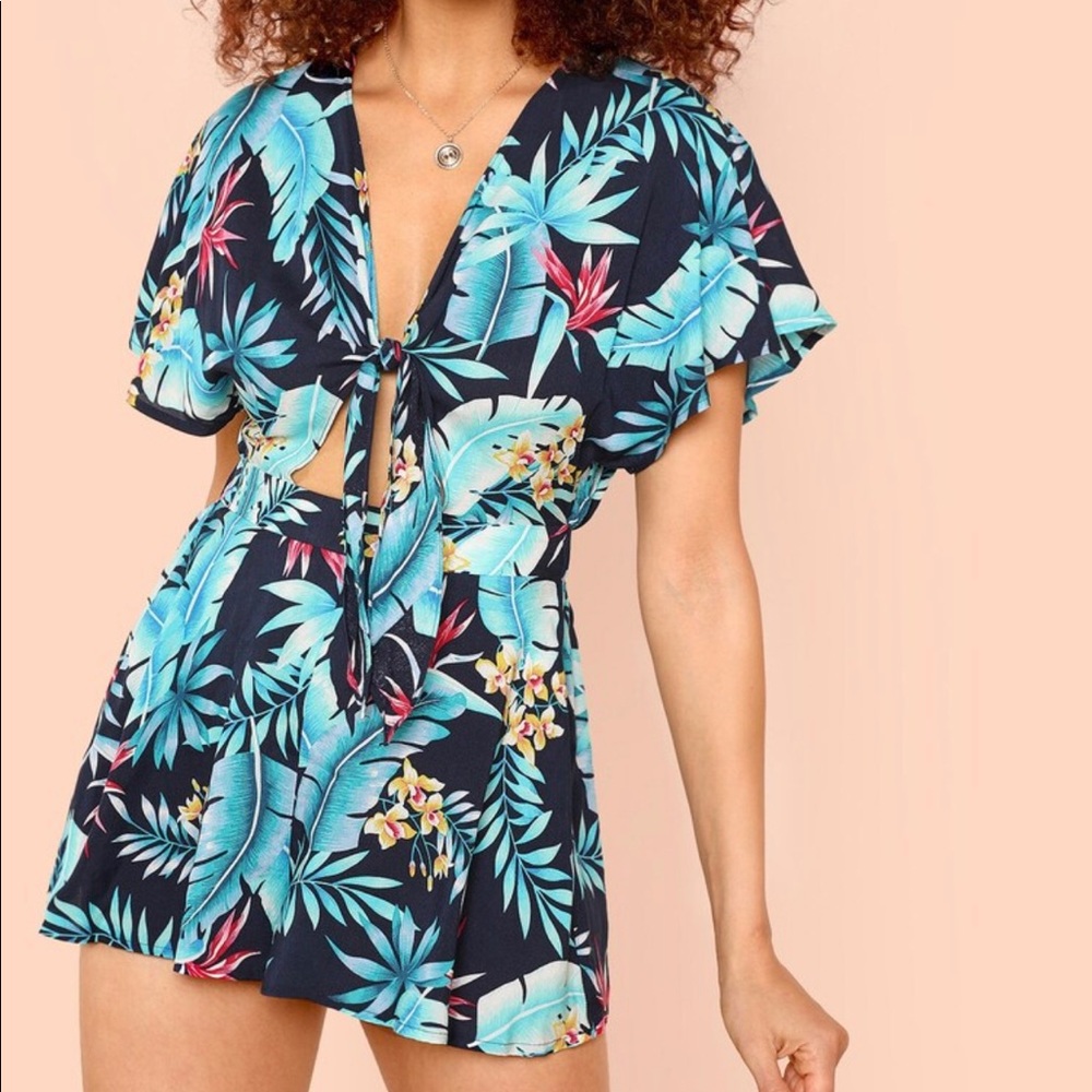Tropical print flutter sleeves knot front romper